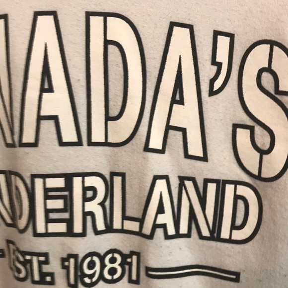 ⭐️ Canada’s wonderland 2/30$ - Picture 3 of 5